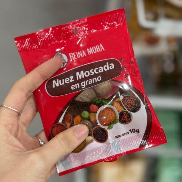 NUEZ MOSCADA EN GRANO X 10 GR